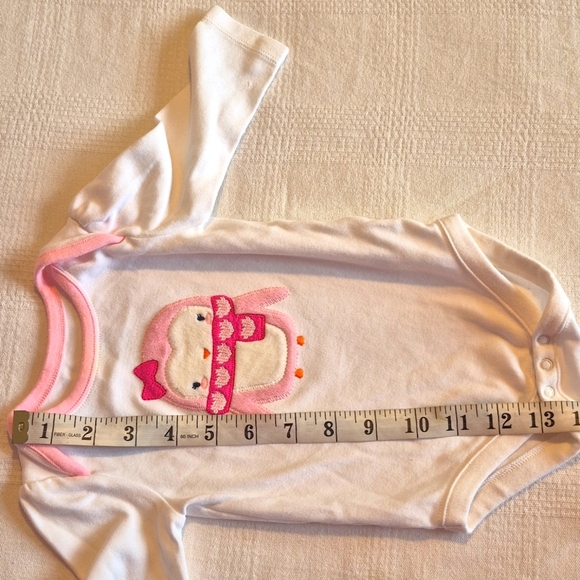 Gymboree girls 3-6 months bodysuit fuzzy penguin design - Picture 6 of 6